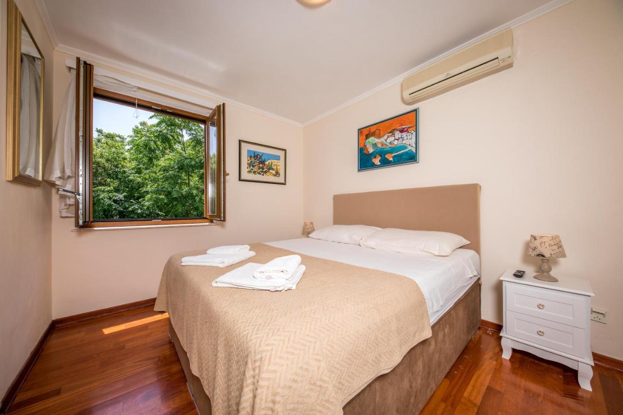 Holiday Home Lapad Beach Royal Dubrovnik Exterior photo