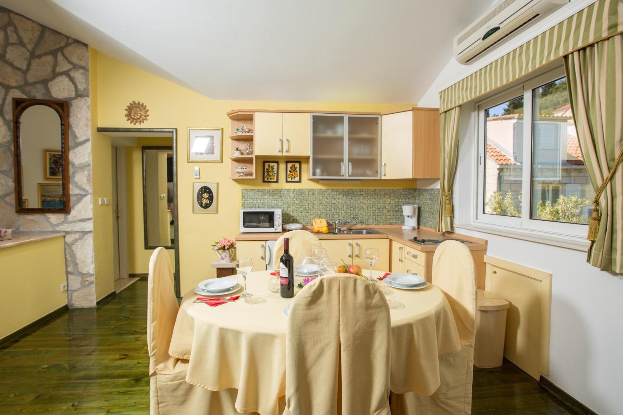 Holiday Home Lapad Beach Royal Dubrovnik Exterior photo
